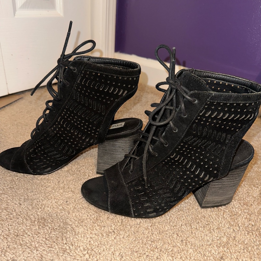 Steve Madden Booties